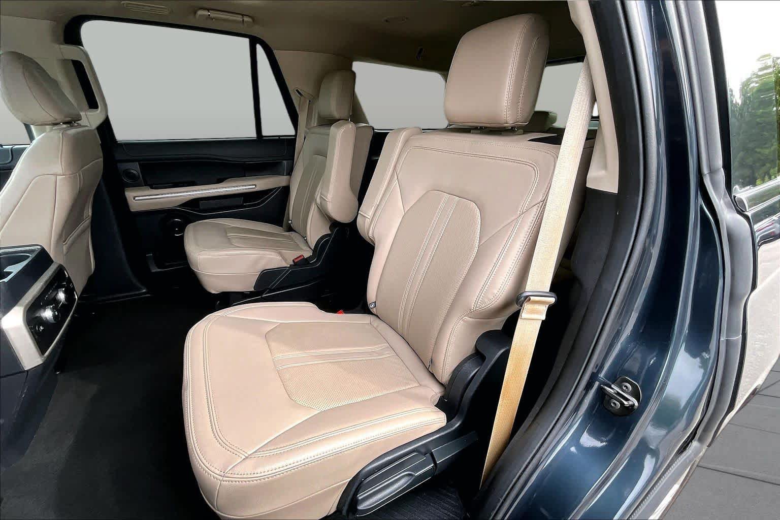 Used 2024 Ford Expedition Limited RWD image 21