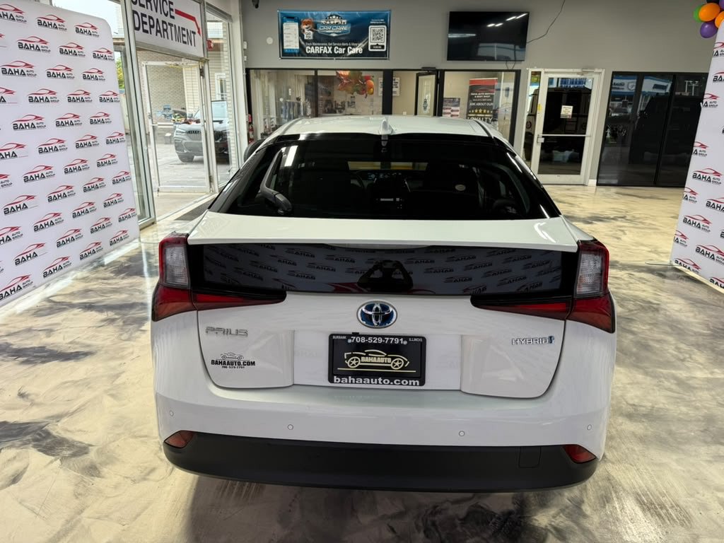 Used 2022 Toyota Prius LE FWD image 5