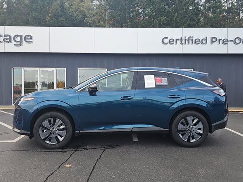 Certified 2025 Nissan Murano SL w/ Cargo Package image 2
