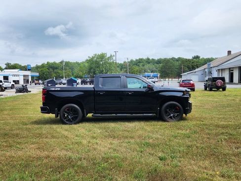Used 2022 Chevrolet Silverado 1500 RST w/ Redline Edition AWD/4WD image 11