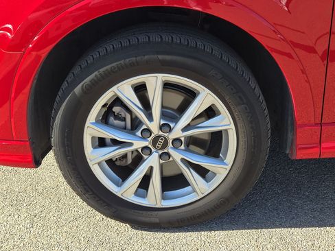 Certified 2025 Audi Q3 2.0T Premium AWD/4WD image 11