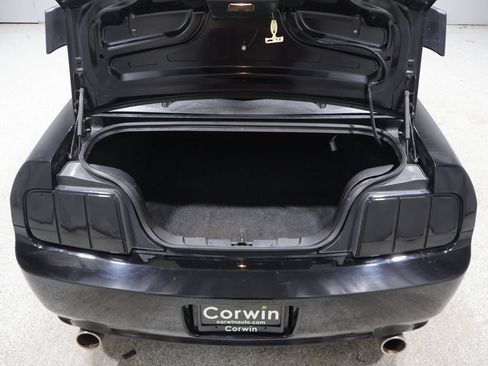 Used 2009 Ford Mustang Coupe RWD image 16