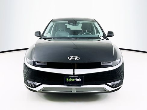 Used 2024 Hyundai Ioniq 5 SEL RWD image 2