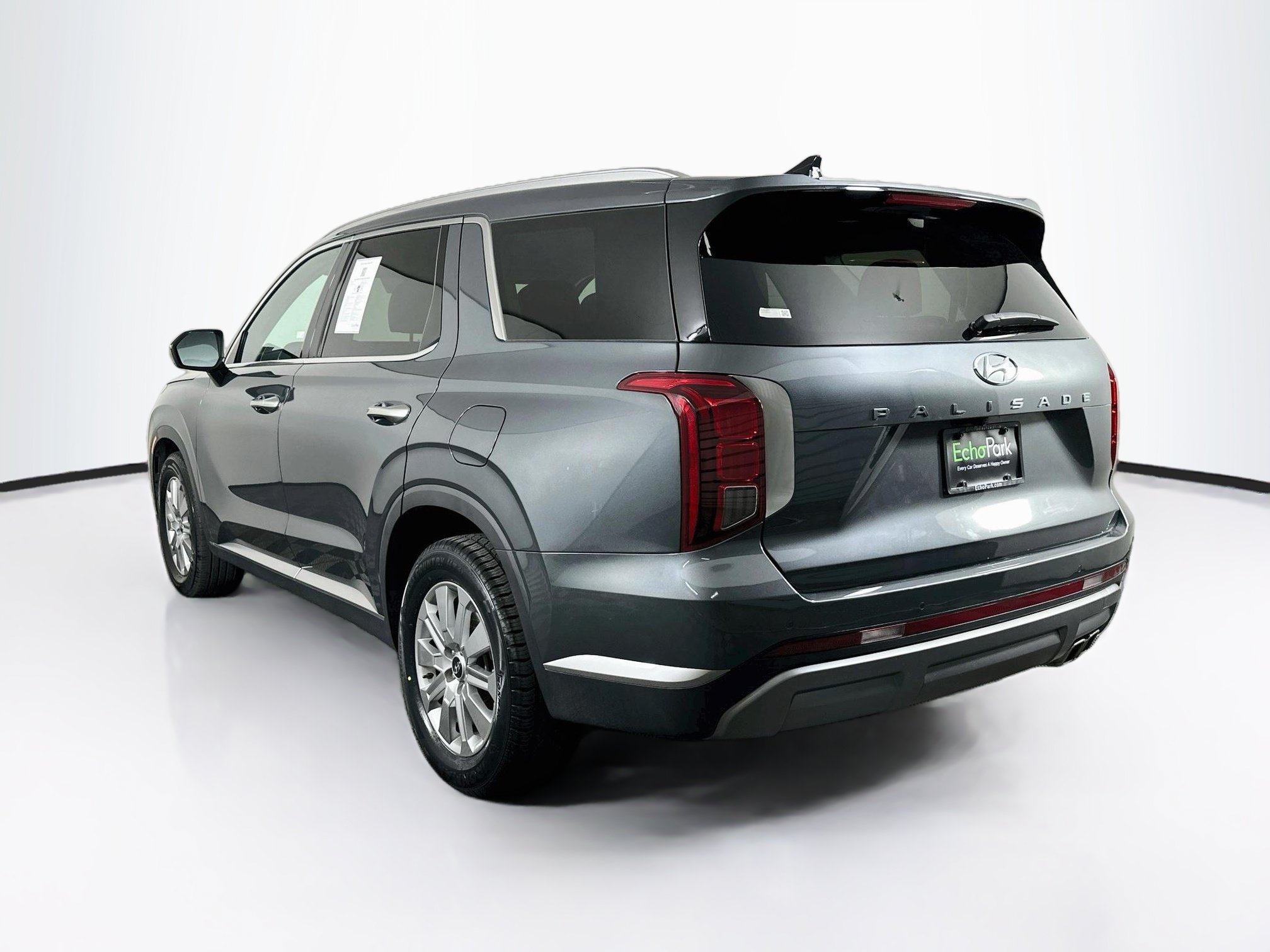 Used 2025 Hyundai Palisade SEL FWD image 5