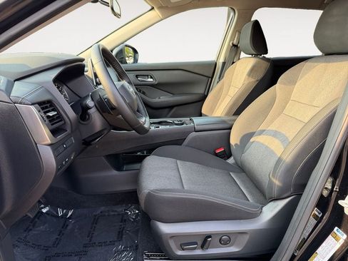 Used 2026 Nissan Rogue SV AWD/4WD image 6