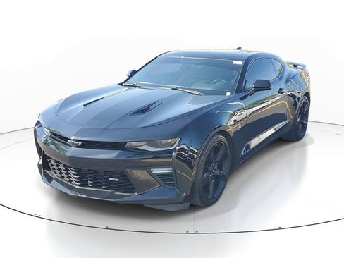 Certified 2018 Chevrolet Camaro SS RWD image 2