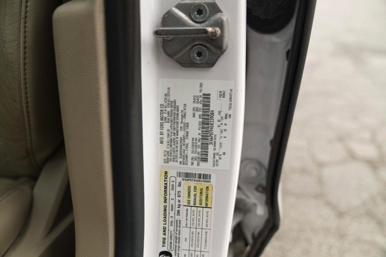 Used 2016 Ford Fusion SE w/ Equipment Group 202A AWD/4WD image 40