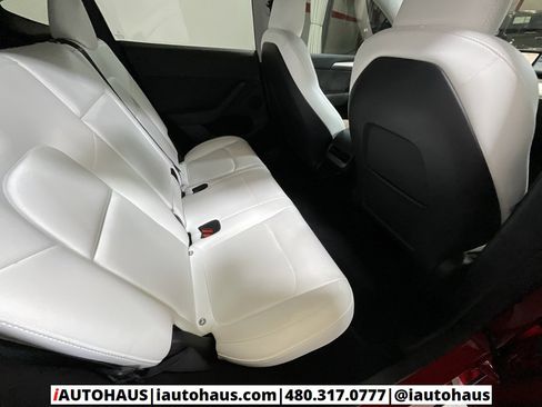 Used 2023 Tesla Model Y Long Range image 18