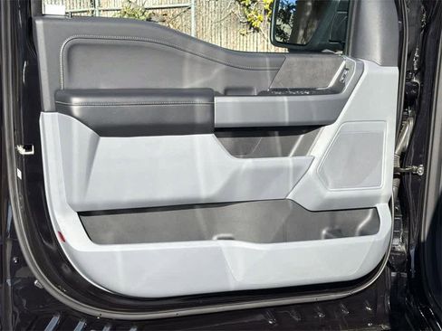 Used 2024 Ford F150 XLT image 22