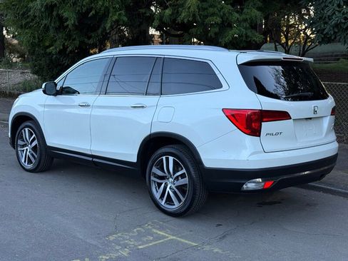Used 2016 Honda Pilot Elite image 3