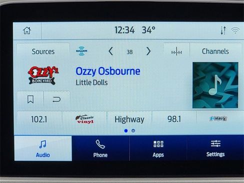 Certified 2020 Ford Escape SE image 28