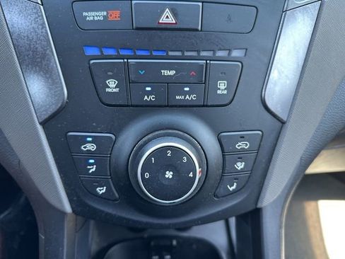 Used 2015 Hyundai Santa Fe Sport FWD image 31