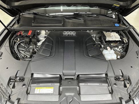 Used 2018 Audi Q7 3.0T Premium Plus w/ Premium Plus Package image 7