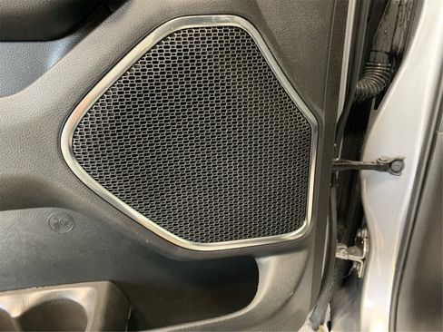 Used 2025 RAM 1500 Laramie w/ Sport Appearance Package image 27