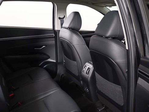 Used 2022 Hyundai Tucson Limited image 32