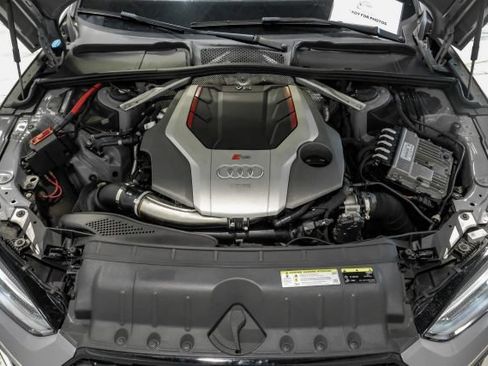 Used 2018 Audi RS 5 AWD/4WD image 63