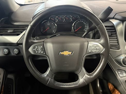 Used 2015 Chevrolet Tahoe LTZ AWD/4WD image 17