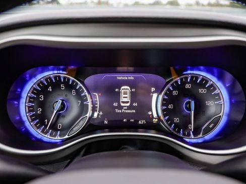 New 2027 Chrysler Pacifica Select FWD image 28
