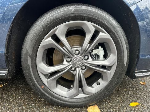 Used 2024 Honda Accord EX-L image 9