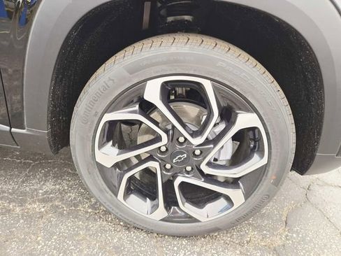 New 2026 Chevrolet Trax RS w/ Driver Confidence Package FWD image 14