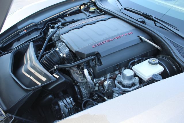 Used 2016 Chevrolet Corvette Stingray Coupe w/ Battery Protection Package RWD image 27