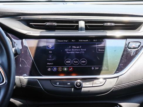 Used 2021 Buick Encore GX Select FWD image 17