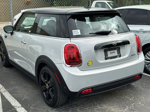 Used 2022 MINI Cooper SE image 5