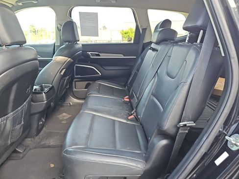 Used 2020 Kia Telluride LX AWD/4WD image 14