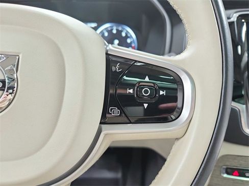 Used 2021 Volvo XC90 T6 Inscription w/ Advanced Package image 25