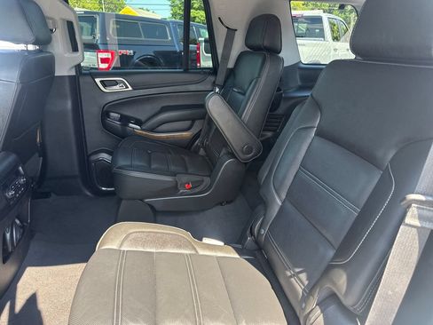 Used 2020 GMC Yukon Denali w/ Denali Ultimate Package AWD/4WD image 17