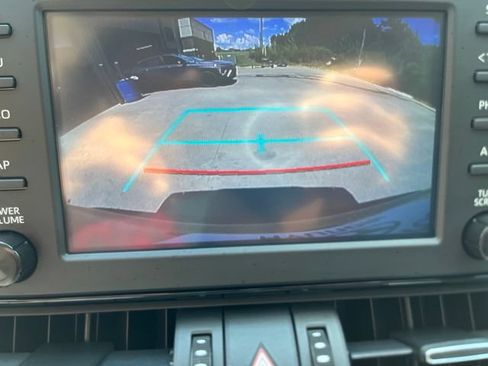 Used 2019 Toyota RAV4 XLE Premium FWD image 21