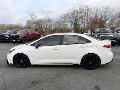 Used 2022 Toyota Corolla SE image 8