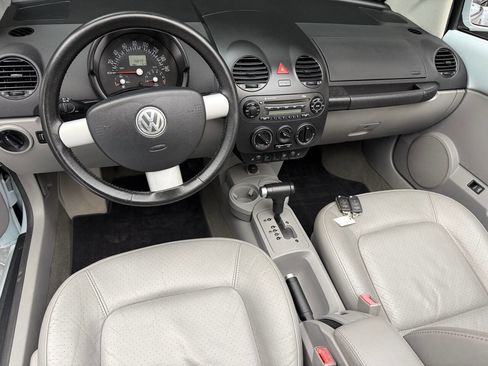 Used 2005 Volkswagen Beetle GLS FWD image 21