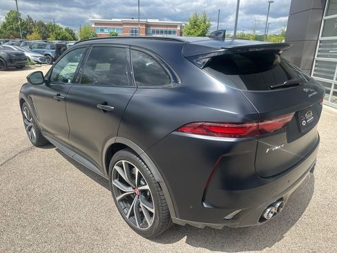 Used 2021 Jaguar F-PACE SVR AWD/4WD image 3