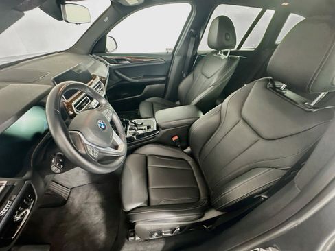 Used 2024 BMW X3 sDrive30i w/ Convenience Package RWD image 13