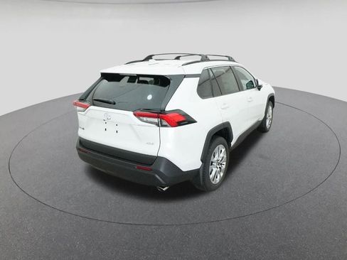 New 2025 Toyota RAV4 XLE Premium image 8