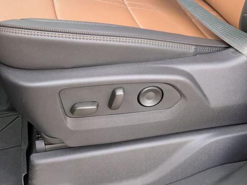 New 2026 Chevrolet Silverado 1500 High Country image 16