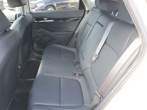 Used 2024 Kia Seltos EX image 11