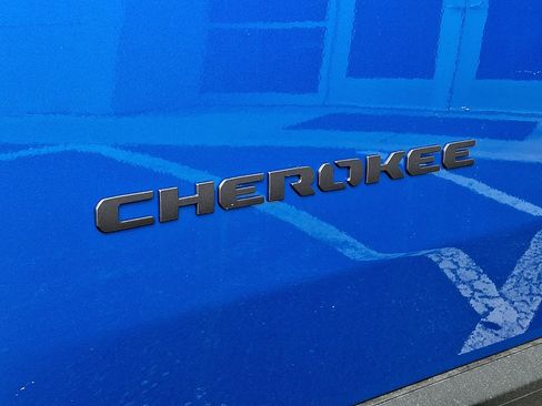 New 2026 Jeep Cherokee Laredo AWD/4WD image 17