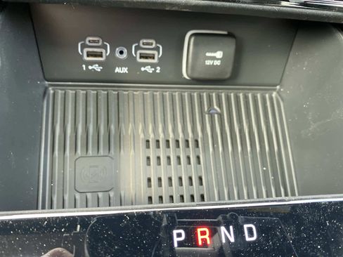 New 2026 Jeep Grand Cherokee Altitude image 11