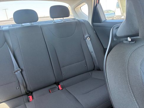 Used 2026 Kia K4 FWD image 35