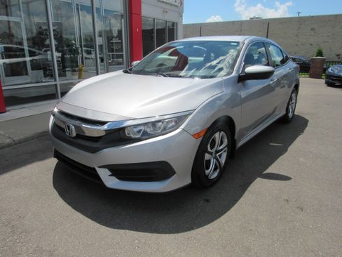 Used 2017 Honda Civic LX image 2