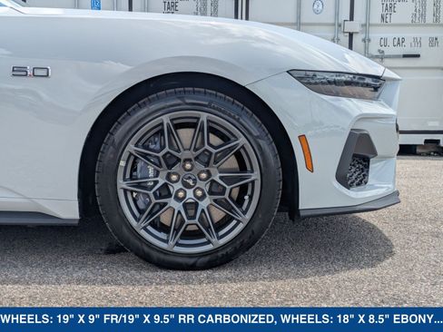 New 2026 Ford Mustang GT w/ GT Performance Package RWD image 13