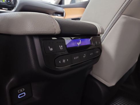 New 2026 Toyota Grand Highlander AWD image 26