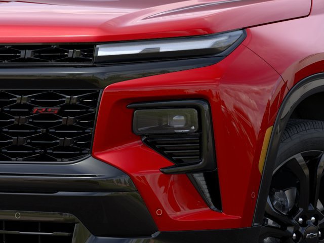 New 2027 Chevrolet Traverse RS w/ LPO, Floor Liner Package FWD image 10