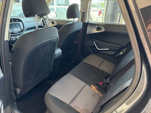 Certified 2024 Kia Soul LX w/ Option Group 015 image 18