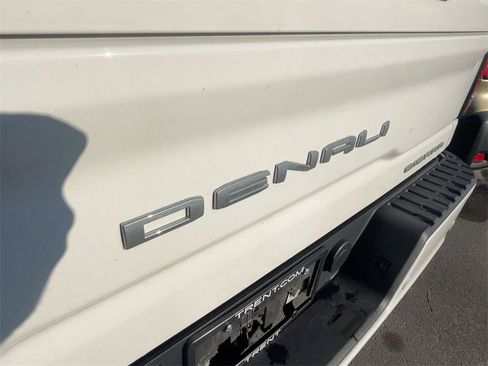 Certified 2020 GMC Sierra 2500 Denali w/ Denali Ultimate Package image 10