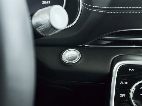 Used 2024 Genesis GV80 2.5T image 42