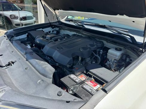 Used 2017 Toyota 4Runner Limited AWD/4WD image 41
