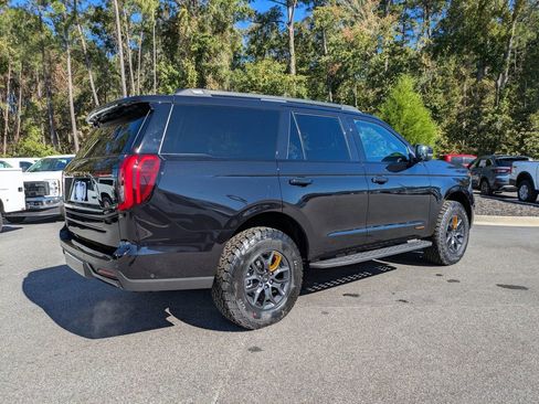 New 2025 Ford Expedition Tremor image 4